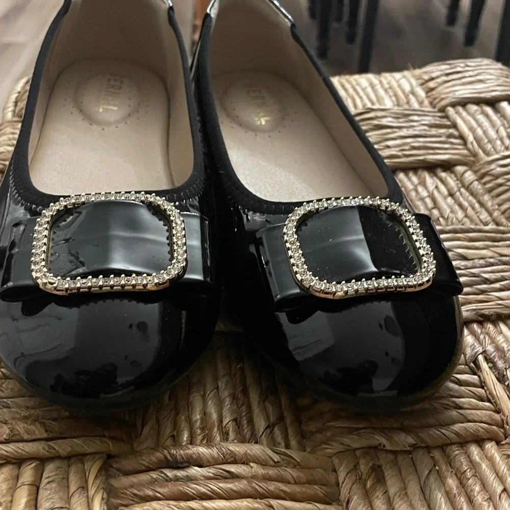 Bernal Black Patent Leather Flats with Embellished  crystals Buckle size 9